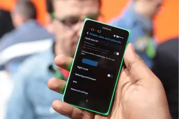 LOOKING FOR A KEYPAD NOKIA PHONE AND CAN'T FIND ONE? WE STILL HAVE THEM! (DEMO)