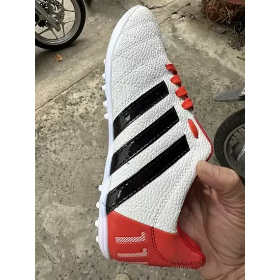 GIÀY 11 PRO TONI KROOS