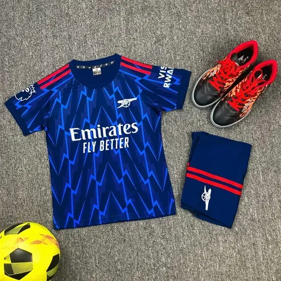 TRẺ EM CLB ARSENAL JP